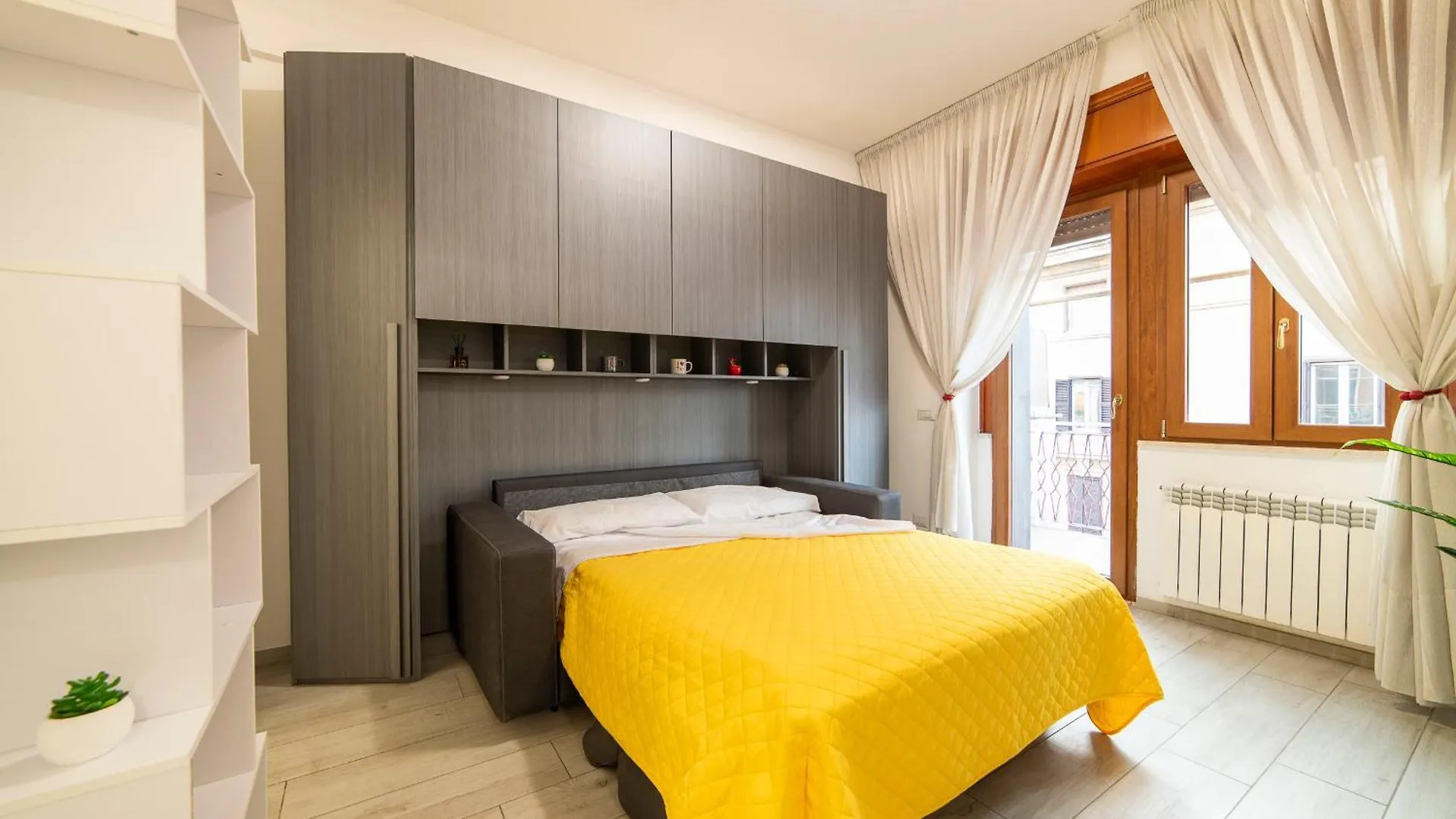 Smart Home - Trilocale Con Parcheggio Privato Rome Apartment