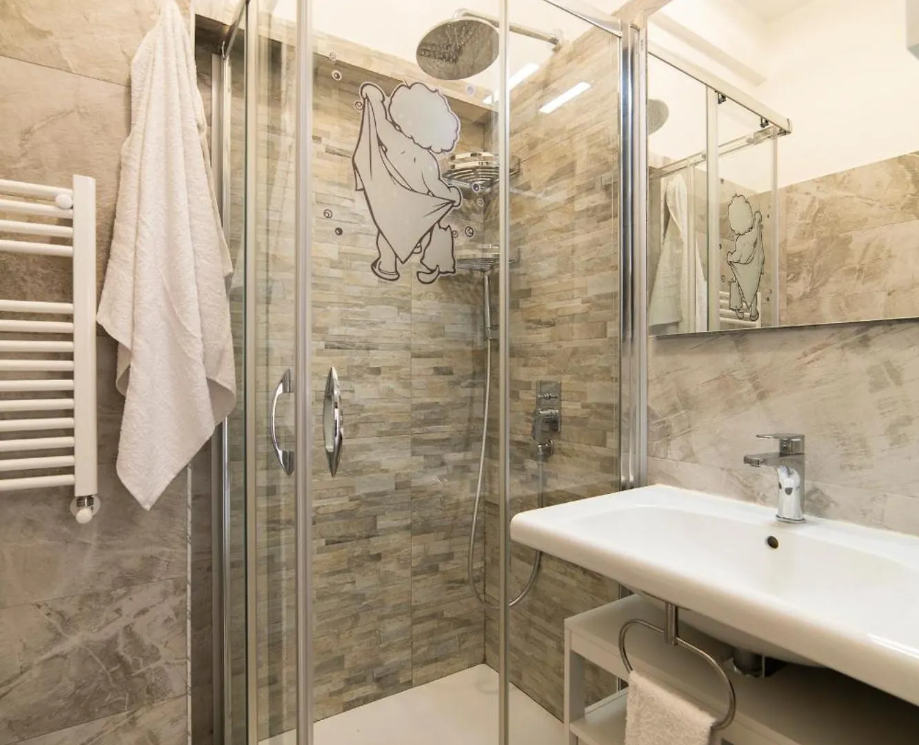 Smart Home - Trilocale Con Parcheggio Privato Rome Apartment